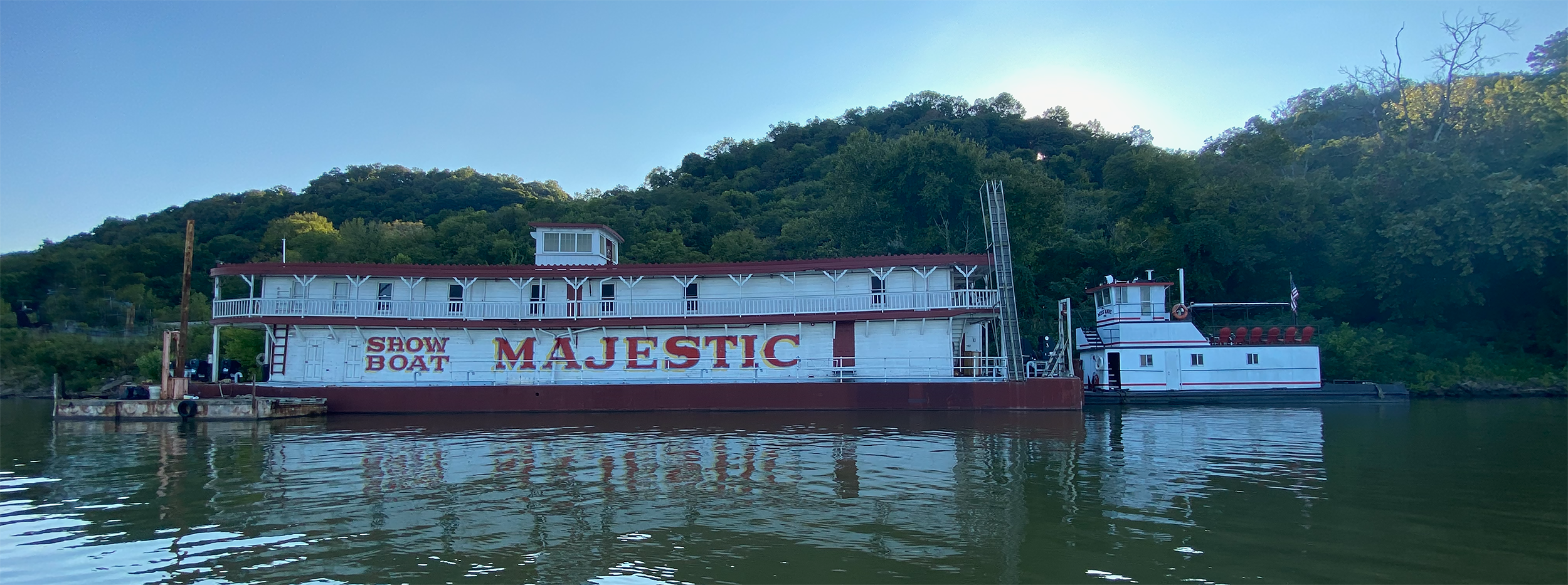 Showboat Majestic in Ohio River