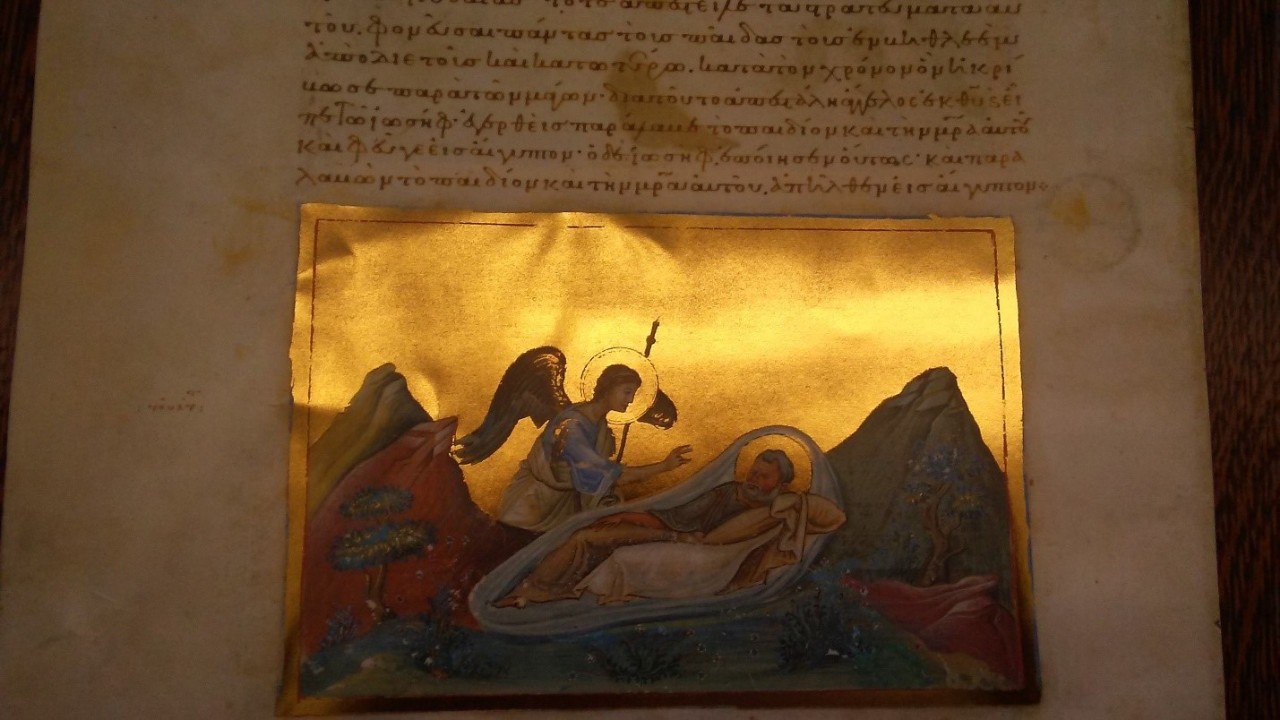 image of gold leaves